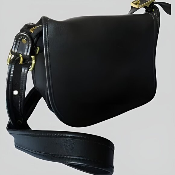 VINTAGE COACH PATRICIA LEGAC FLAP BLACK LEATHER CROSSBODY SHOULDER HANDBAG - Picture 1 of 8